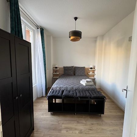 Appartement Le Madargue Idealement Place Шатель-Гийон Экстерьер фото